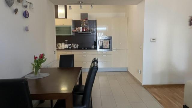 Apartment Marina Rijeka Exterior photo